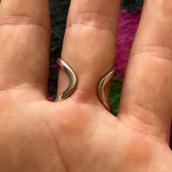 FREE Silver Adjustable X Ring - Picture 2 of 4
